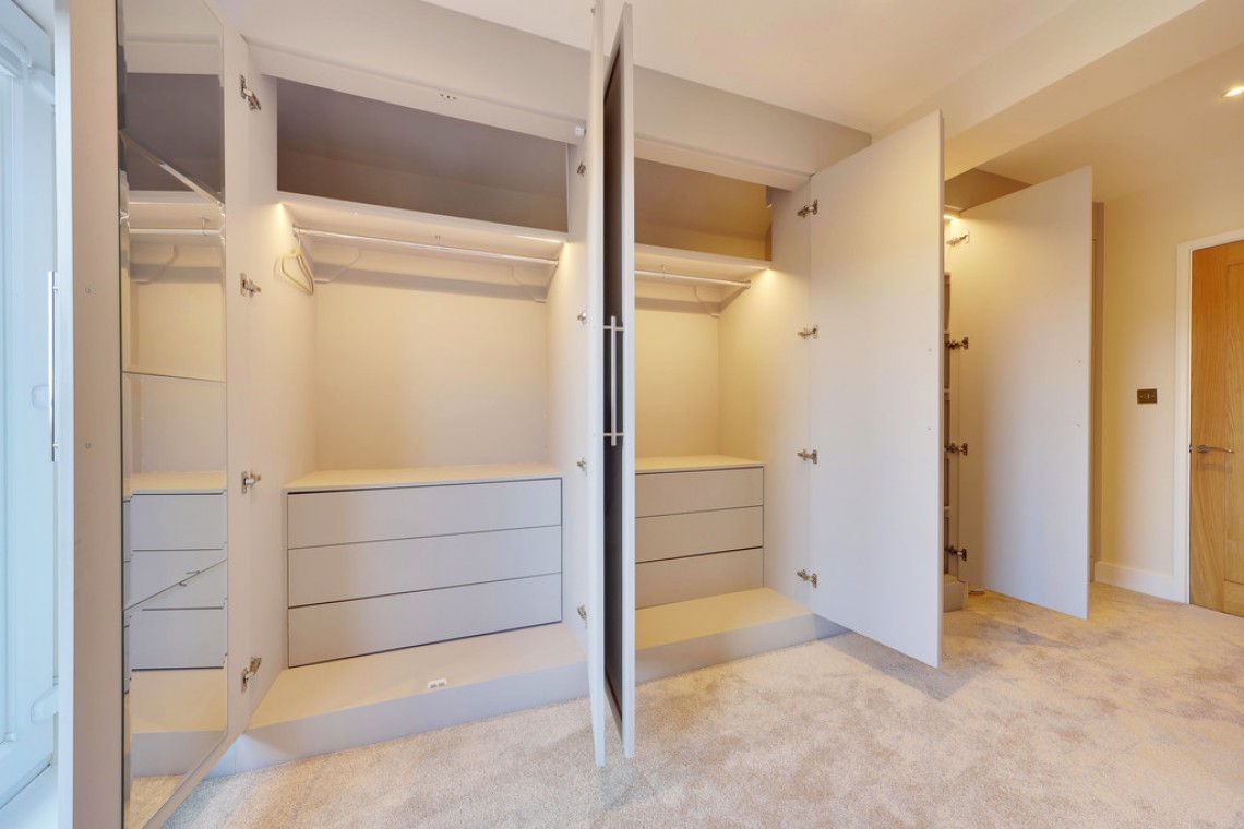 Images for Hillcrest Road, Orpington EAID:11e514c9f7e99906cb8dd0ceb0e9edcf BID:1