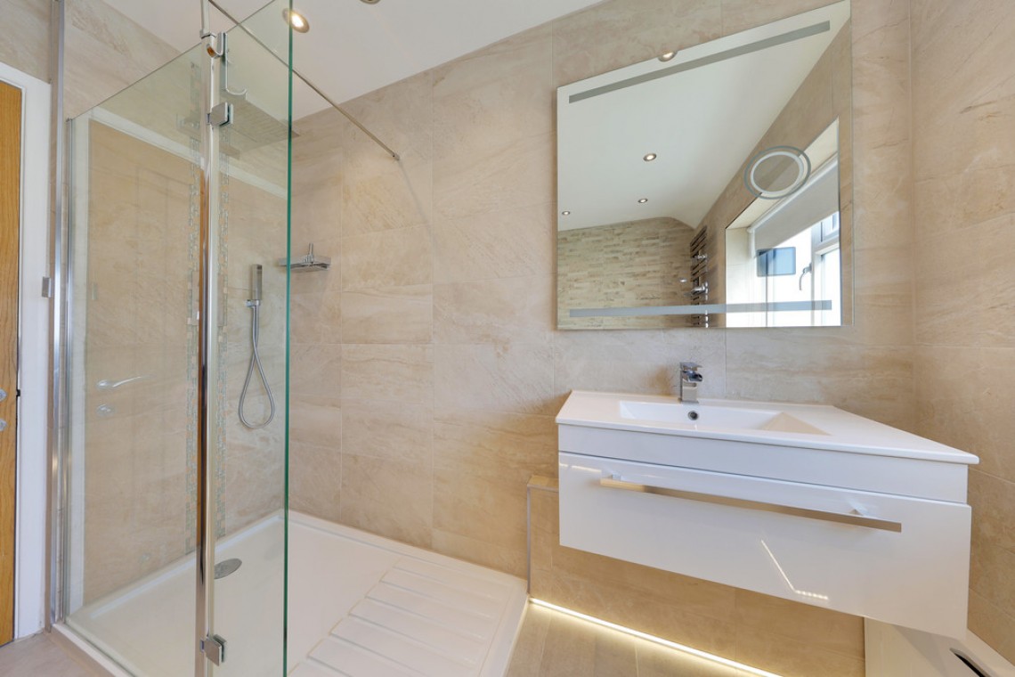 Images for Hillcrest Road, Orpington EAID:11e514c9f7e99906cb8dd0ceb0e9edcf BID:1