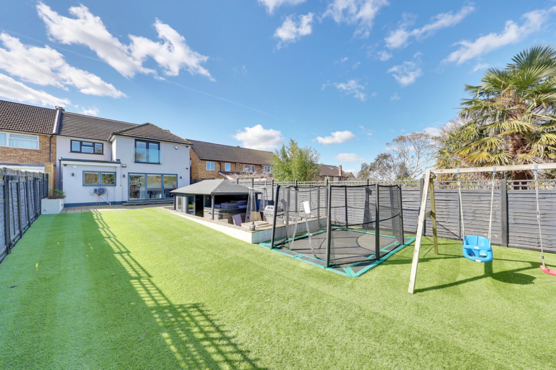 Images for Hillcrest Road, Orpington EAID:11e514c9f7e99906cb8dd0ceb0e9edcf BID:1