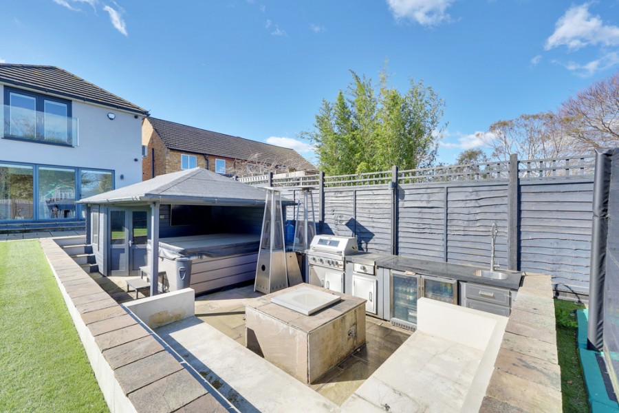 Images for Hillcrest Road, Orpington EAID:11e514c9f7e99906cb8dd0ceb0e9edcf BID:1