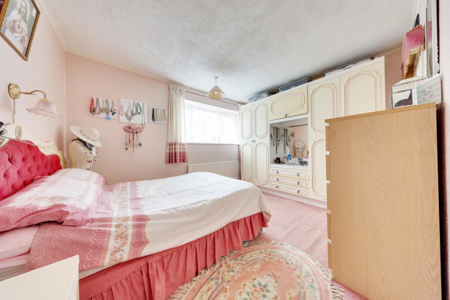 Images for Stowe Road, Orpington EAID:11e514c9f7e99906cb8dd0ceb0e9edcf BID:1
