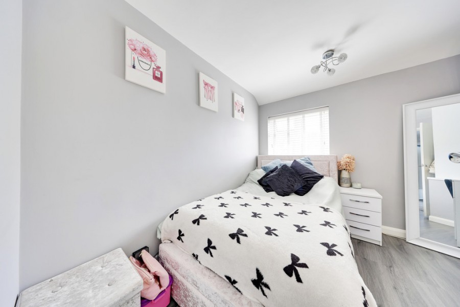 Images for Tintagel Road, Orpington EAID:11e514c9f7e99906cb8dd0ceb0e9edcf BID:1