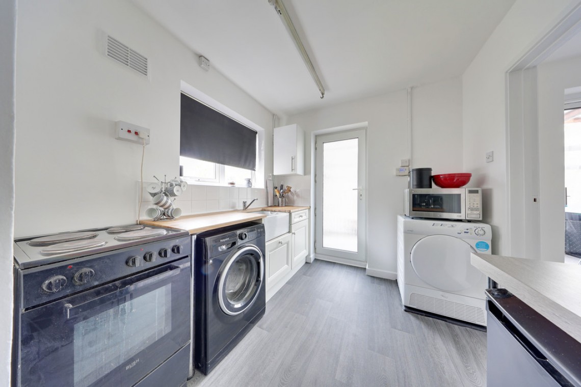 Images for Tintagel Road, Orpington EAID:11e514c9f7e99906cb8dd0ceb0e9edcf BID:1