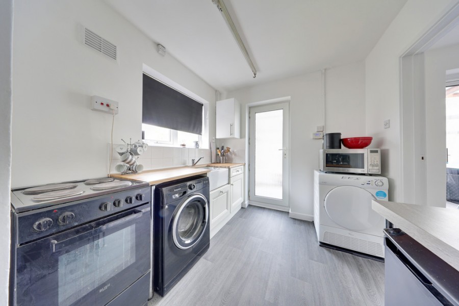 Images for Tintagel Road, Orpington EAID:11e514c9f7e99906cb8dd0ceb0e9edcf BID:1
