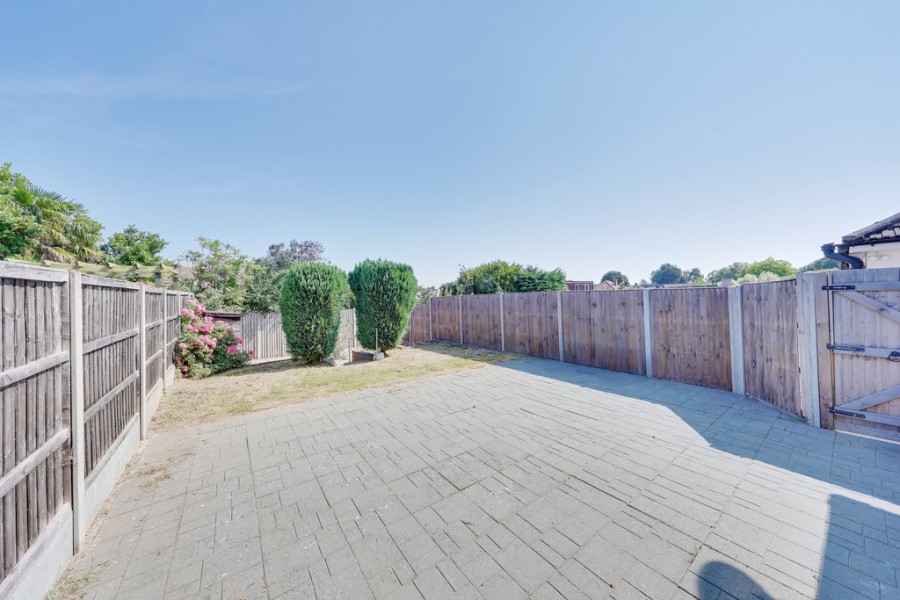 Images for Renton Drive, Orpington EAID:11e514c9f7e99906cb8dd0ceb0e9edcf BID:1