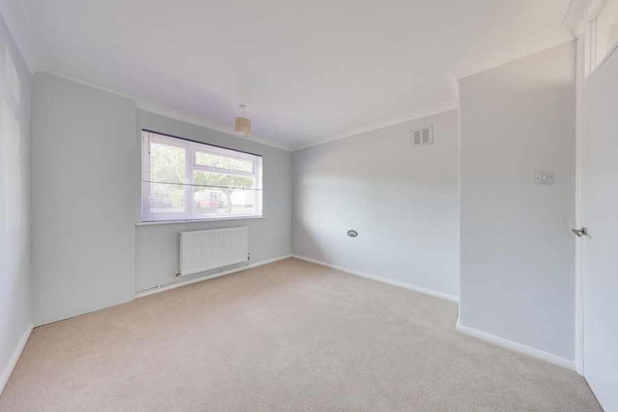 Images for Renton Drive, Orpington EAID:11e514c9f7e99906cb8dd0ceb0e9edcf BID:1