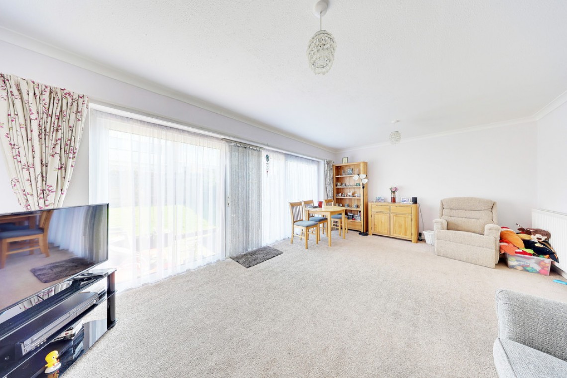 Images for Martindale Avenue, Orpington EAID:11e514c9f7e99906cb8dd0ceb0e9edcf BID:1