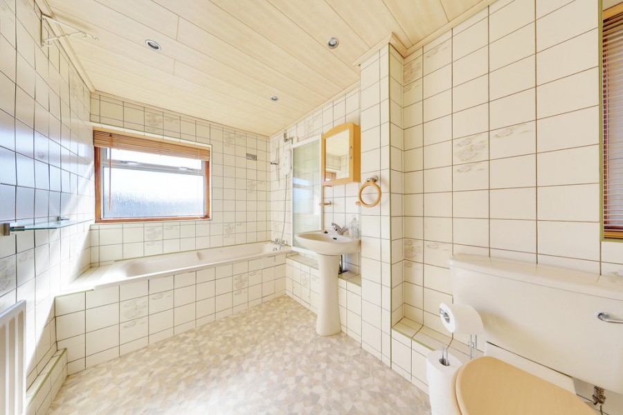 Images for Petersham Drive, Orpington EAID:11e514c9f7e99906cb8dd0ceb0e9edcf BID:1