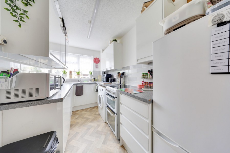 Images for Taylor Close, Orpington EAID:11e514c9f7e99906cb8dd0ceb0e9edcf BID:1