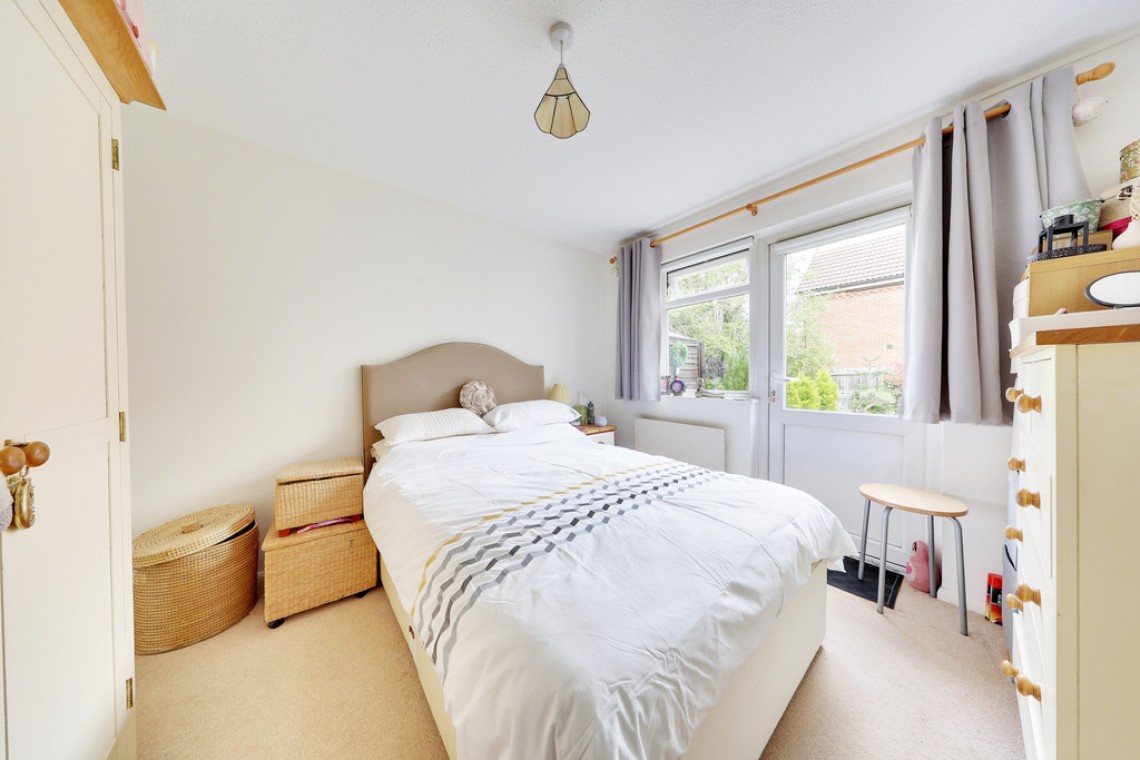 Images for Taylor Close, Orpington EAID:11e514c9f7e99906cb8dd0ceb0e9edcf BID:1