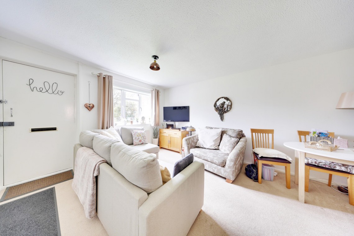 Images for Taylor Close, Orpington EAID:11e514c9f7e99906cb8dd0ceb0e9edcf BID:1