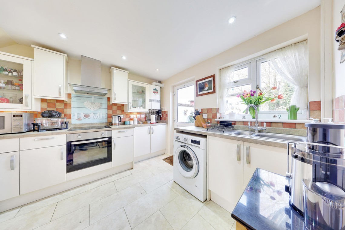 Images for Westbrook Drive, Orpington EAID:11e514c9f7e99906cb8dd0ceb0e9edcf BID:1