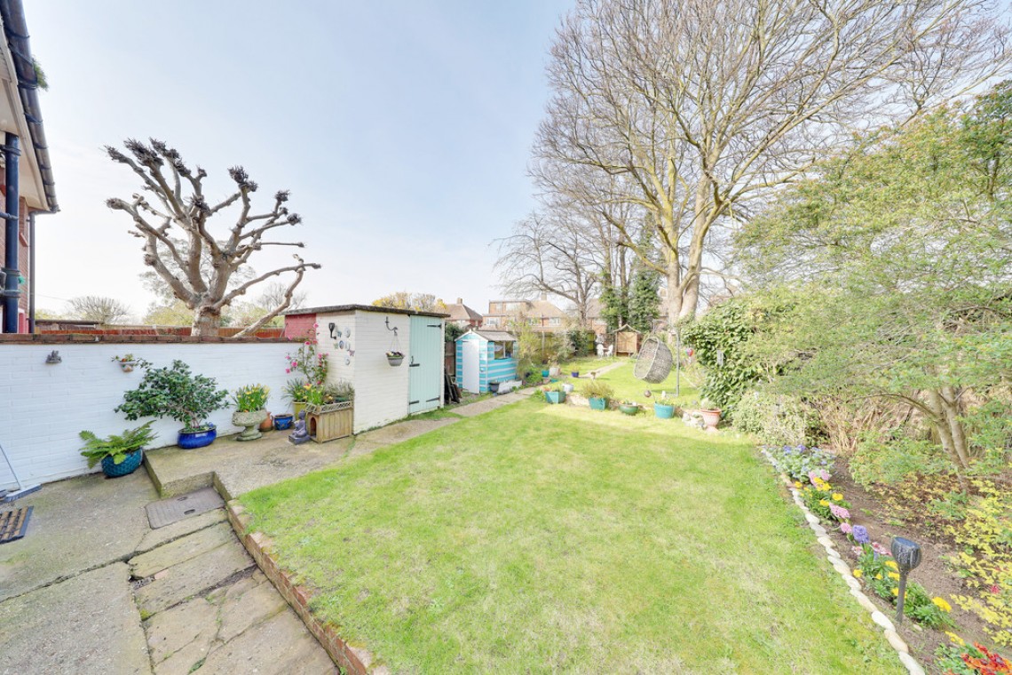 Images for Westbrook Drive, Orpington EAID:11e514c9f7e99906cb8dd0ceb0e9edcf BID:1