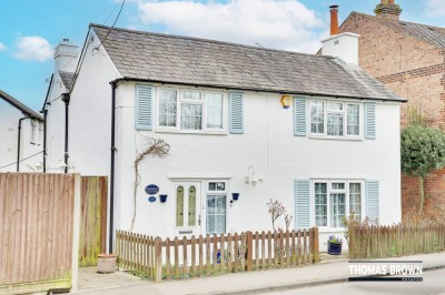 Station Road, Halstead - EAID:11e514c9f7e99906cb8dd0ceb0e9edcf, BID:1