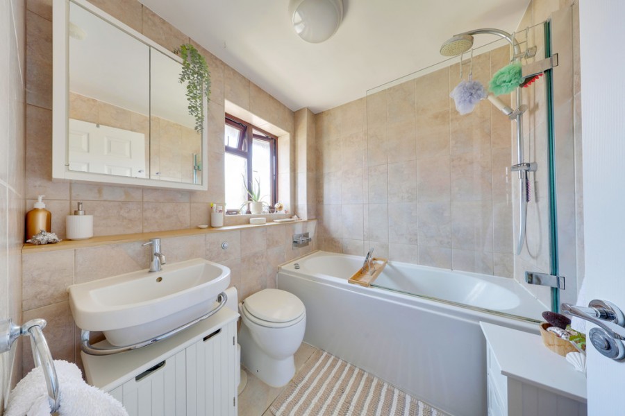 Images for Wren Close, Orpington EAID:11e514c9f7e99906cb8dd0ceb0e9edcf BID:1