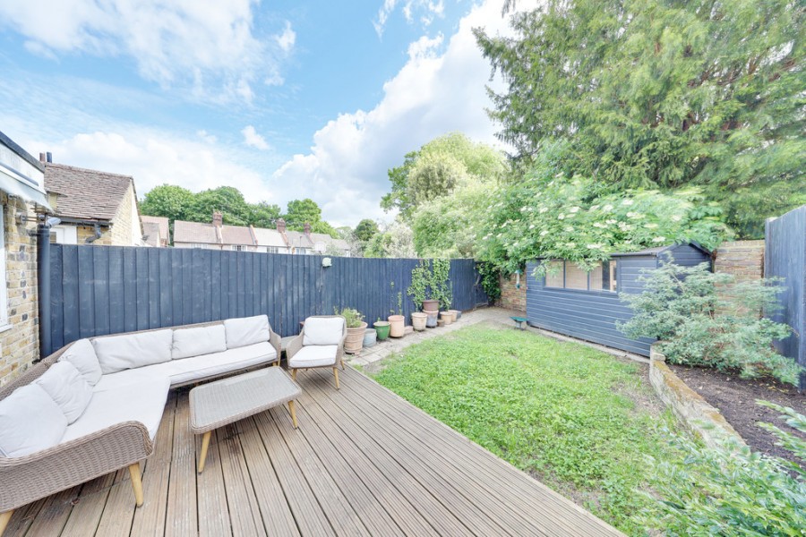 Images for Aynscombe Angle, Orpington EAID:11e514c9f7e99906cb8dd0ceb0e9edcf BID:1