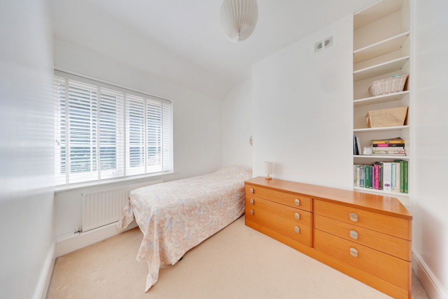 Images for Aynscombe Angle, Orpington EAID:11e514c9f7e99906cb8dd0ceb0e9edcf BID:1