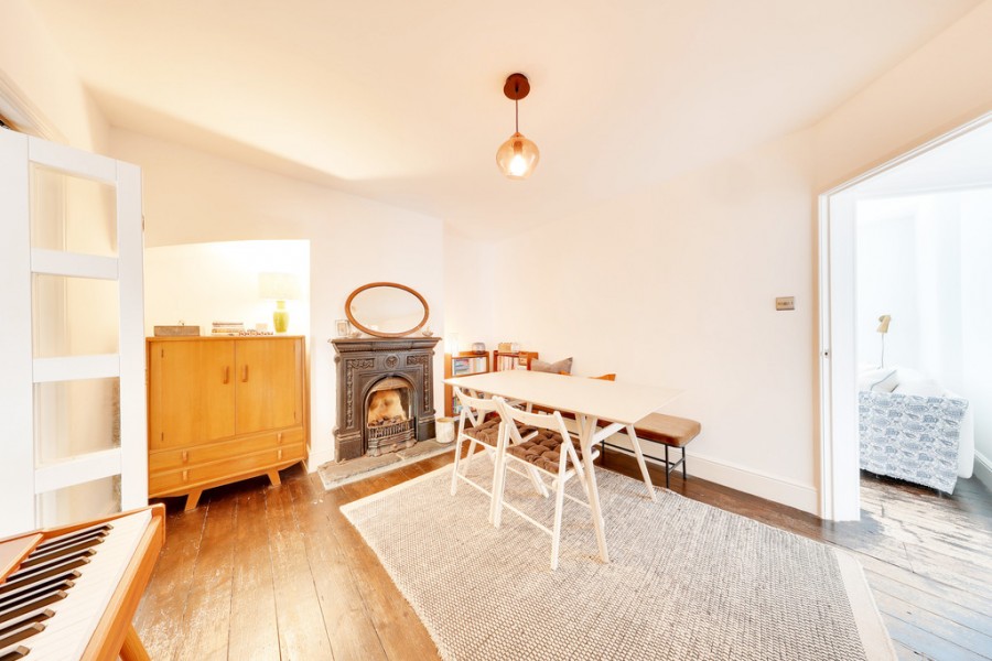 Images for Aynscombe Angle, Orpington EAID:11e514c9f7e99906cb8dd0ceb0e9edcf BID:1
