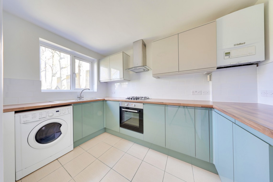 Images for Highlands Road, Orpington EAID:11e514c9f7e99906cb8dd0ceb0e9edcf BID:1
