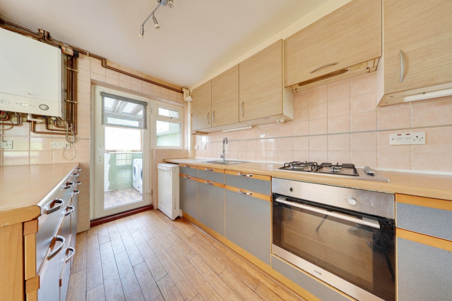 Images for Barnfield Road, Orpington EAID:11e514c9f7e99906cb8dd0ceb0e9edcf BID:1