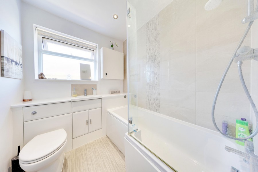 Images for Curzon Close, Orpington EAID:11e514c9f7e99906cb8dd0ceb0e9edcf BID:1