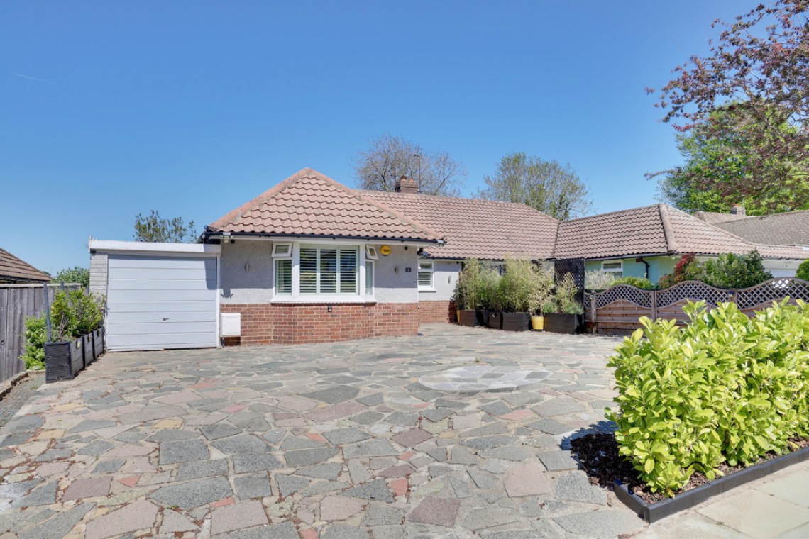 Images for Curzon Close, Orpington EAID:11e514c9f7e99906cb8dd0ceb0e9edcf BID:1