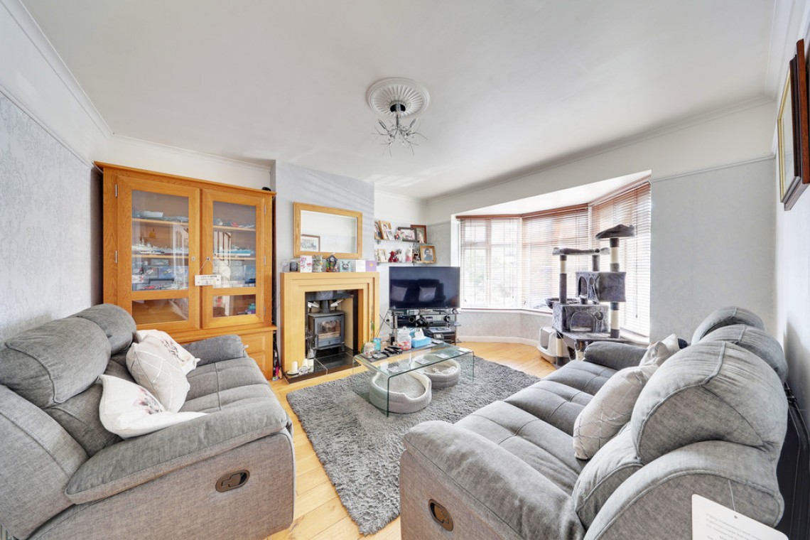 Images for Hillcrest Road, Orpington EAID:11e514c9f7e99906cb8dd0ceb0e9edcf BID:1