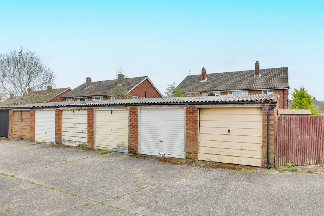 Images for Gillmans Road, Orpington EAID:11e514c9f7e99906cb8dd0ceb0e9edcf BID:1