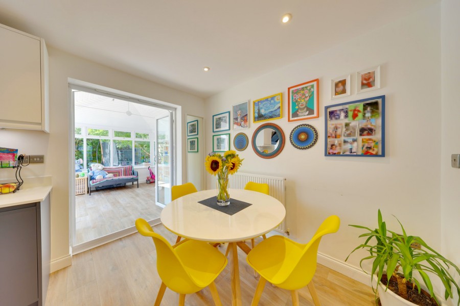 Images for Holywell Close, Orpington EAID:11e514c9f7e99906cb8dd0ceb0e9edcf BID:1