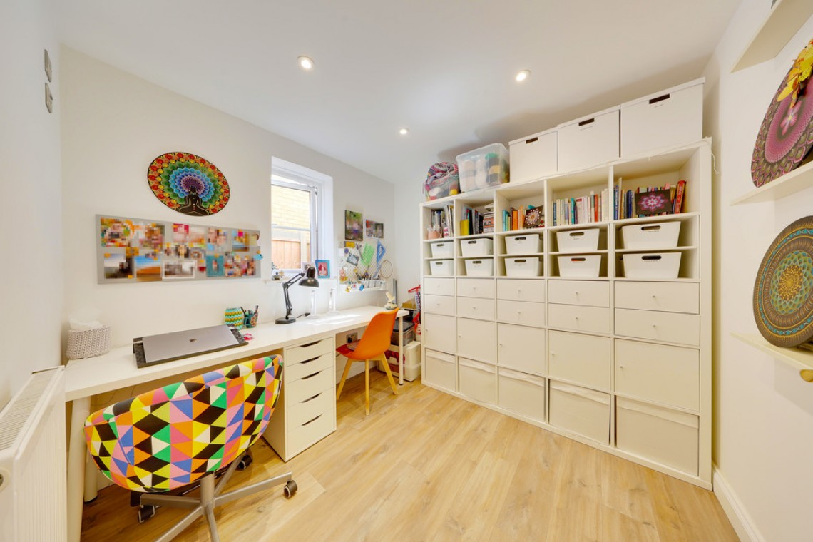 Images for Holywell Close, Orpington EAID:11e514c9f7e99906cb8dd0ceb0e9edcf BID:1