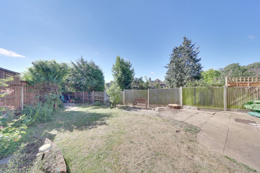 Images for Newstead Avenue, Orpington EAID:11e514c9f7e99906cb8dd0ceb0e9edcf BID:1