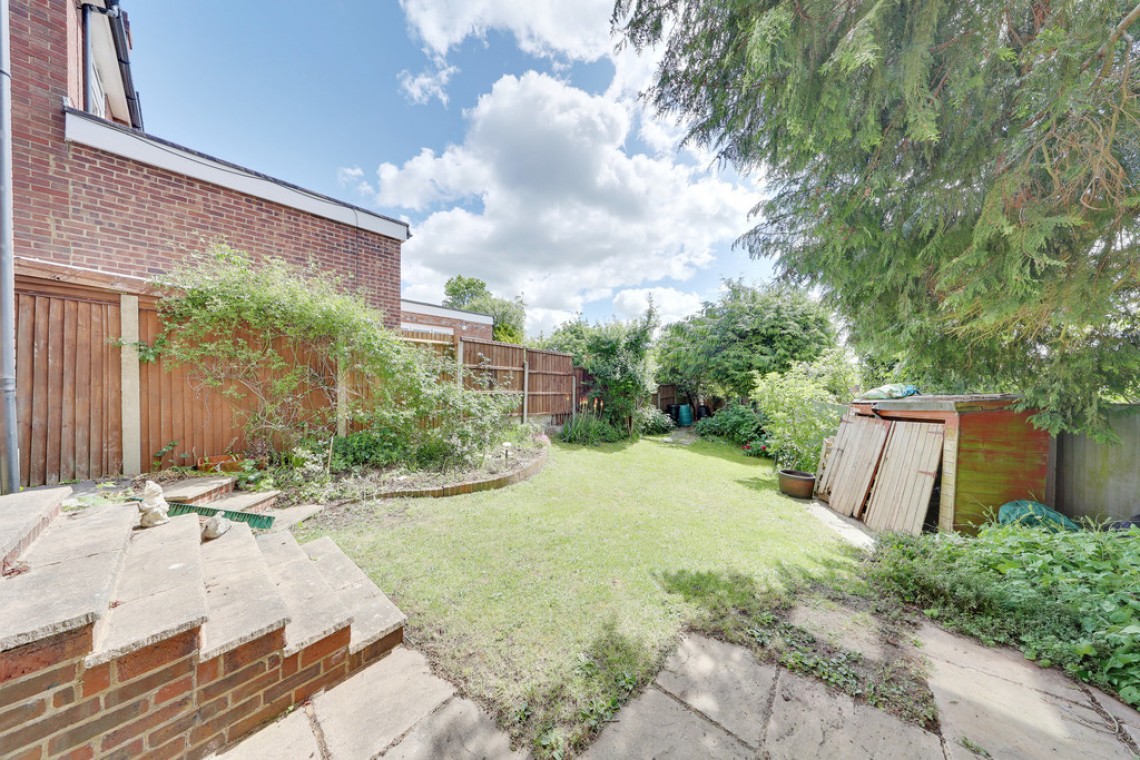 Images for Newstead Avenue, Orpington EAID:11e514c9f7e99906cb8dd0ceb0e9edcf BID:1