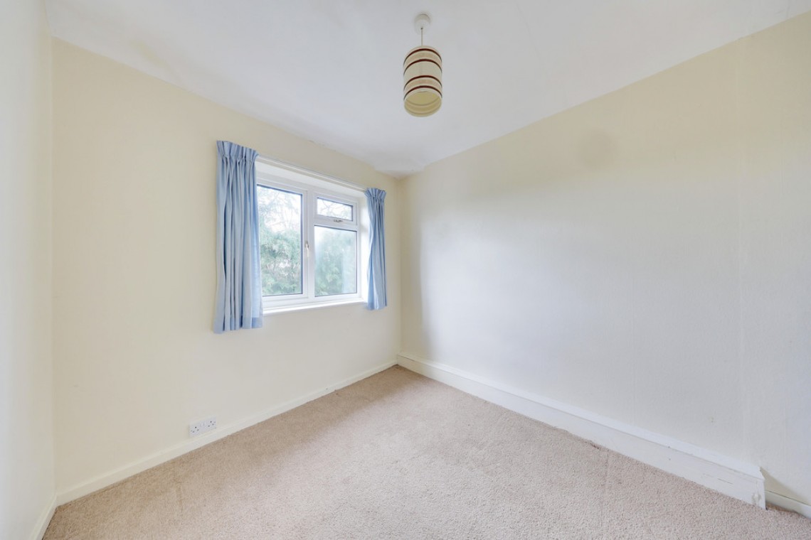 Images for Newstead Avenue, Orpington EAID:11e514c9f7e99906cb8dd0ceb0e9edcf BID:1