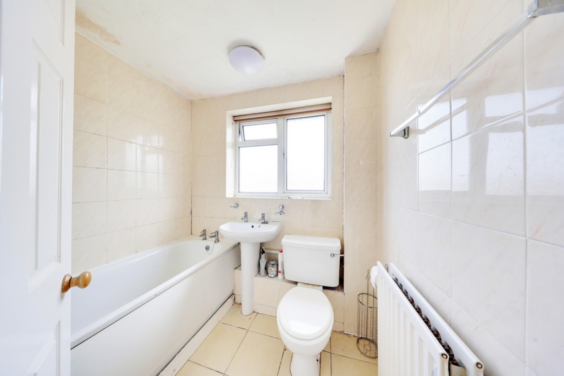 Images for Cowden Road, Orpington EAID:11e514c9f7e99906cb8dd0ceb0e9edcf BID:1