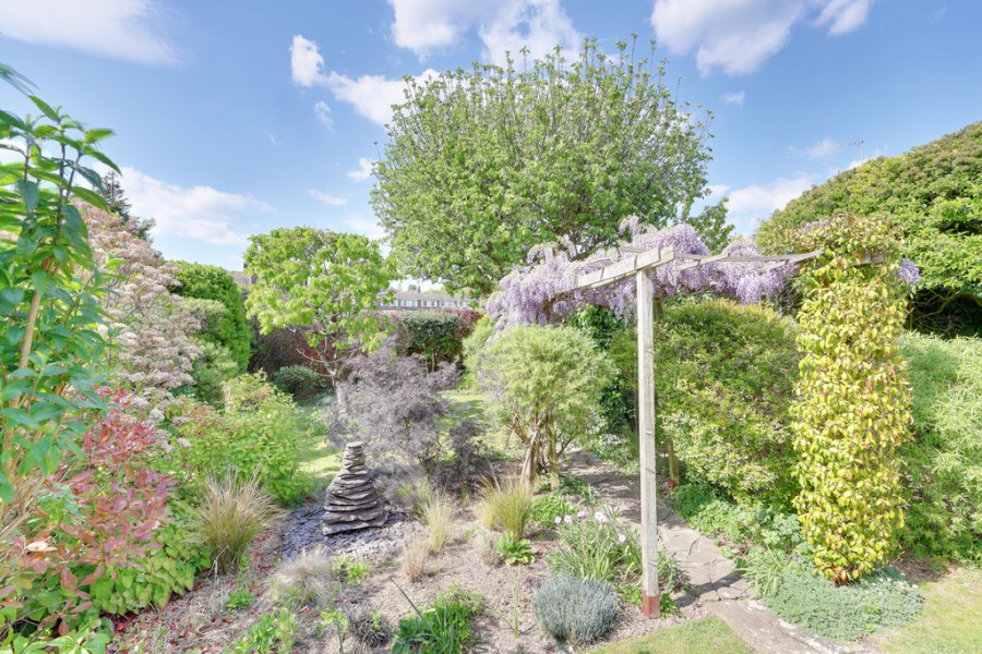 Images for Roseberry Gardens, Orpington EAID:11e514c9f7e99906cb8dd0ceb0e9edcf BID:1