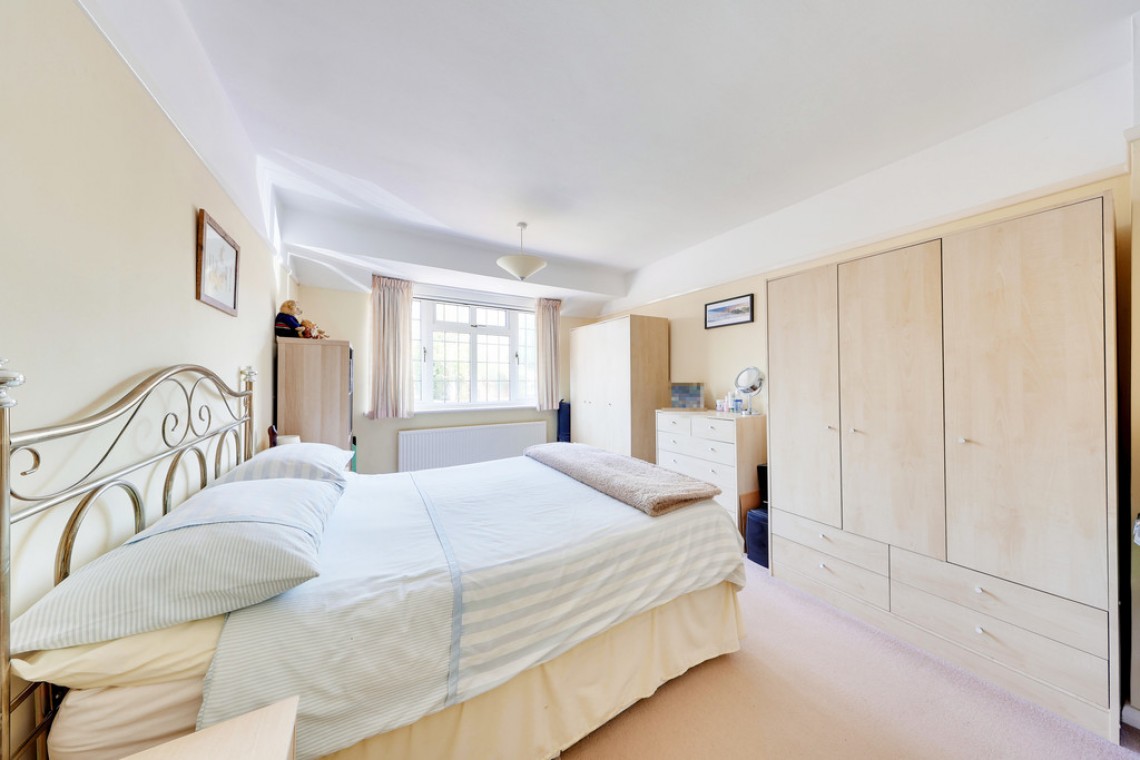 Images for Roseberry Gardens, Orpington EAID:11e514c9f7e99906cb8dd0ceb0e9edcf BID:1