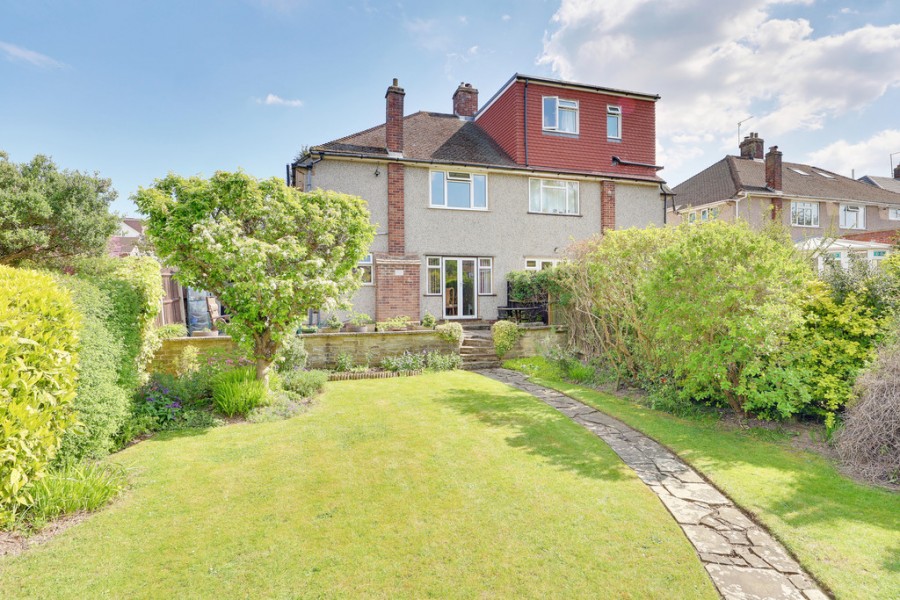 Images for Roseberry Gardens, Orpington EAID:11e514c9f7e99906cb8dd0ceb0e9edcf BID:1