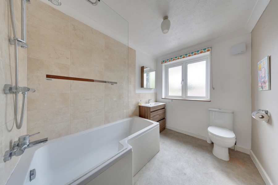 Images for Hilborough Way, Orpington EAID:11e514c9f7e99906cb8dd0ceb0e9edcf BID:1