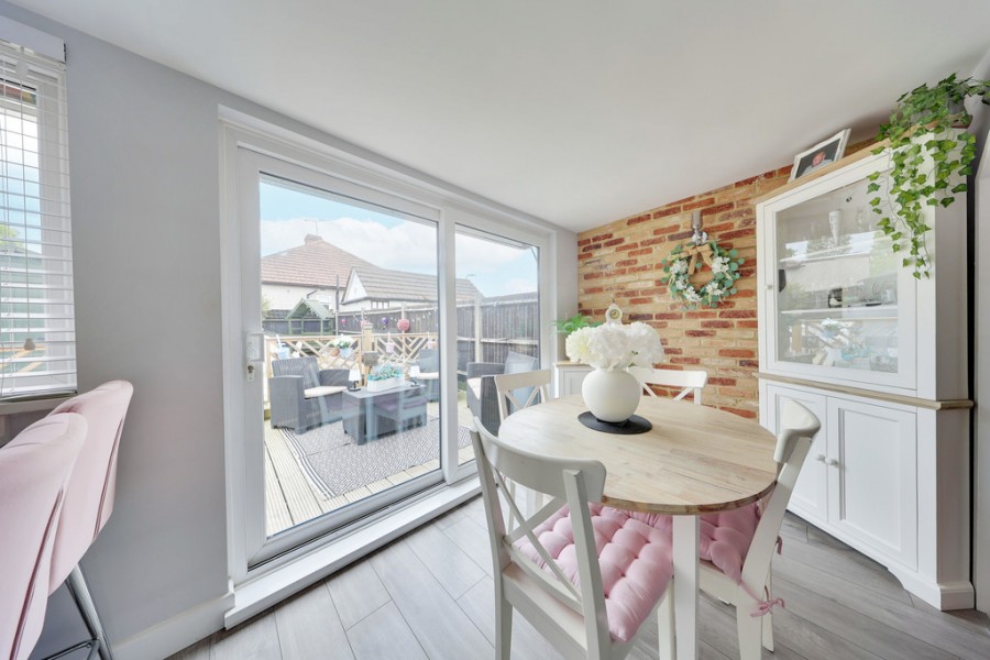 Images for Northfield Avenue, Orpington EAID:11e514c9f7e99906cb8dd0ceb0e9edcf BID:1