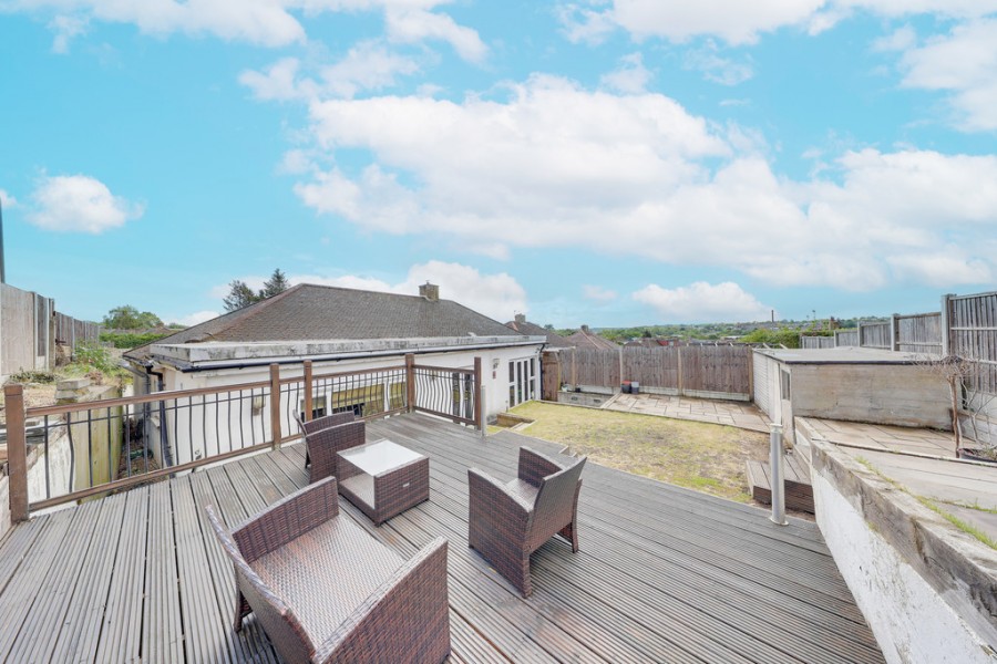 Images for Edmunds Avenue, Orpington EAID:11e514c9f7e99906cb8dd0ceb0e9edcf BID:1