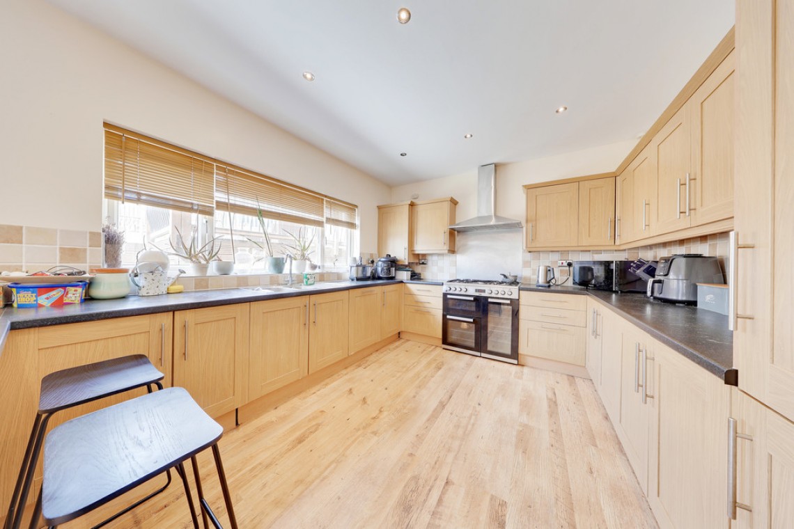 Images for Edmunds Avenue, Orpington EAID:11e514c9f7e99906cb8dd0ceb0e9edcf BID:1