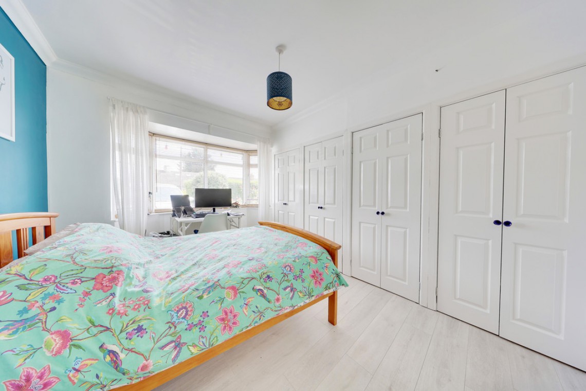 Images for Edmunds Avenue, Orpington EAID:11e514c9f7e99906cb8dd0ceb0e9edcf BID:1