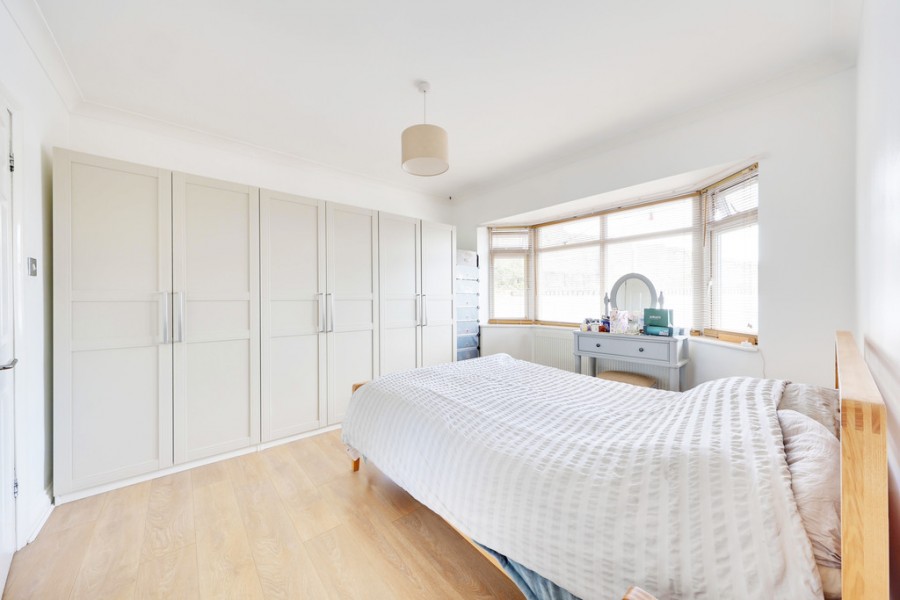 Images for Edmunds Avenue, Orpington EAID:11e514c9f7e99906cb8dd0ceb0e9edcf BID:1