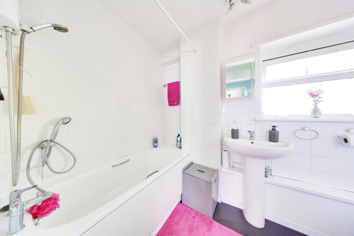 Images for Sheen Road, Orpington EAID:11e514c9f7e99906cb8dd0ceb0e9edcf BID:1