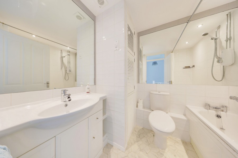 Images for Doveney Close, Orpington EAID:11e514c9f7e99906cb8dd0ceb0e9edcf BID:1