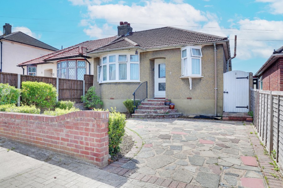 Images for Waldenhurst Road, Orpington EAID:11e514c9f7e99906cb8dd0ceb0e9edcf BID:1