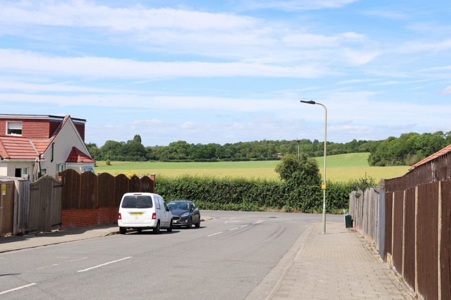 Images for Waldenhurst Road, Orpington EAID:11e514c9f7e99906cb8dd0ceb0e9edcf BID:1