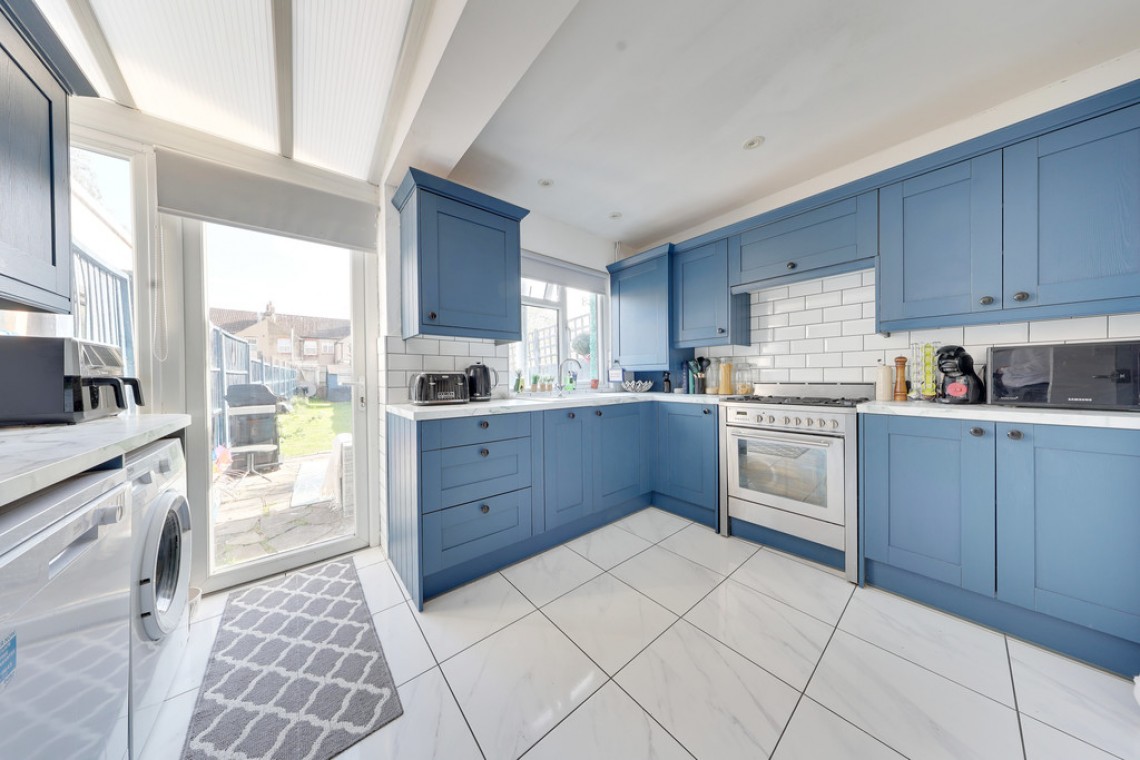 Images for Meadow View, Orpington EAID:11e514c9f7e99906cb8dd0ceb0e9edcf BID:1