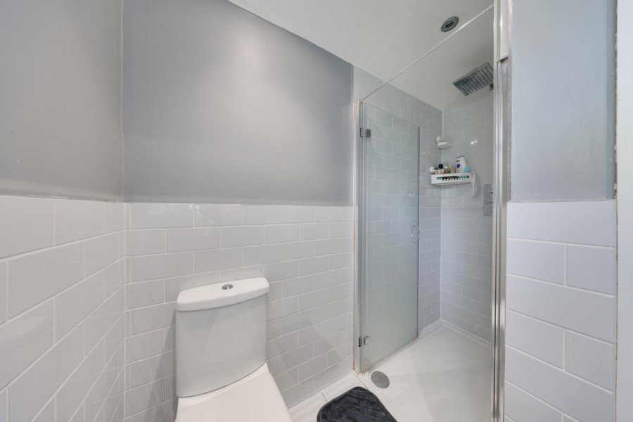 Images for Blenheim Road, Orpington EAID:11e514c9f7e99906cb8dd0ceb0e9edcf BID:1