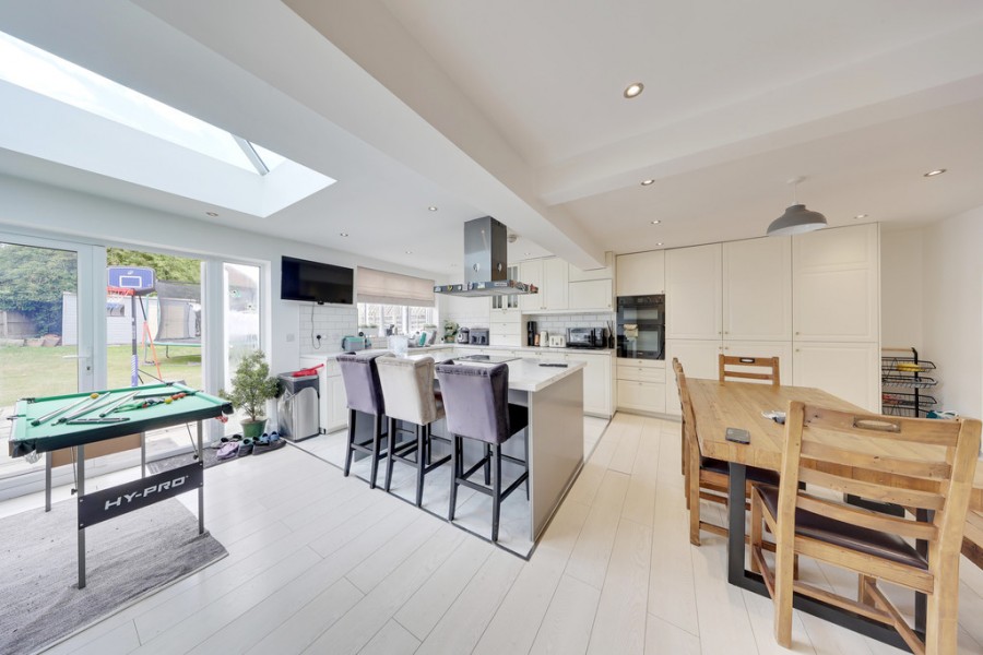 Images for Blenheim Road, Orpington EAID:11e514c9f7e99906cb8dd0ceb0e9edcf BID:1